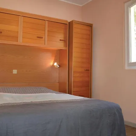 Дом отдыха Two-bedroom Holiday In *